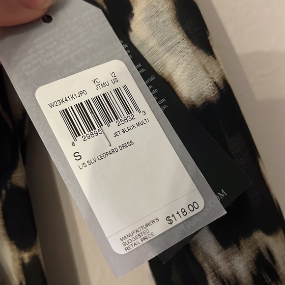 Women’s Guess leopard print long sleeve dress NWT Small - Picture 4 of 8